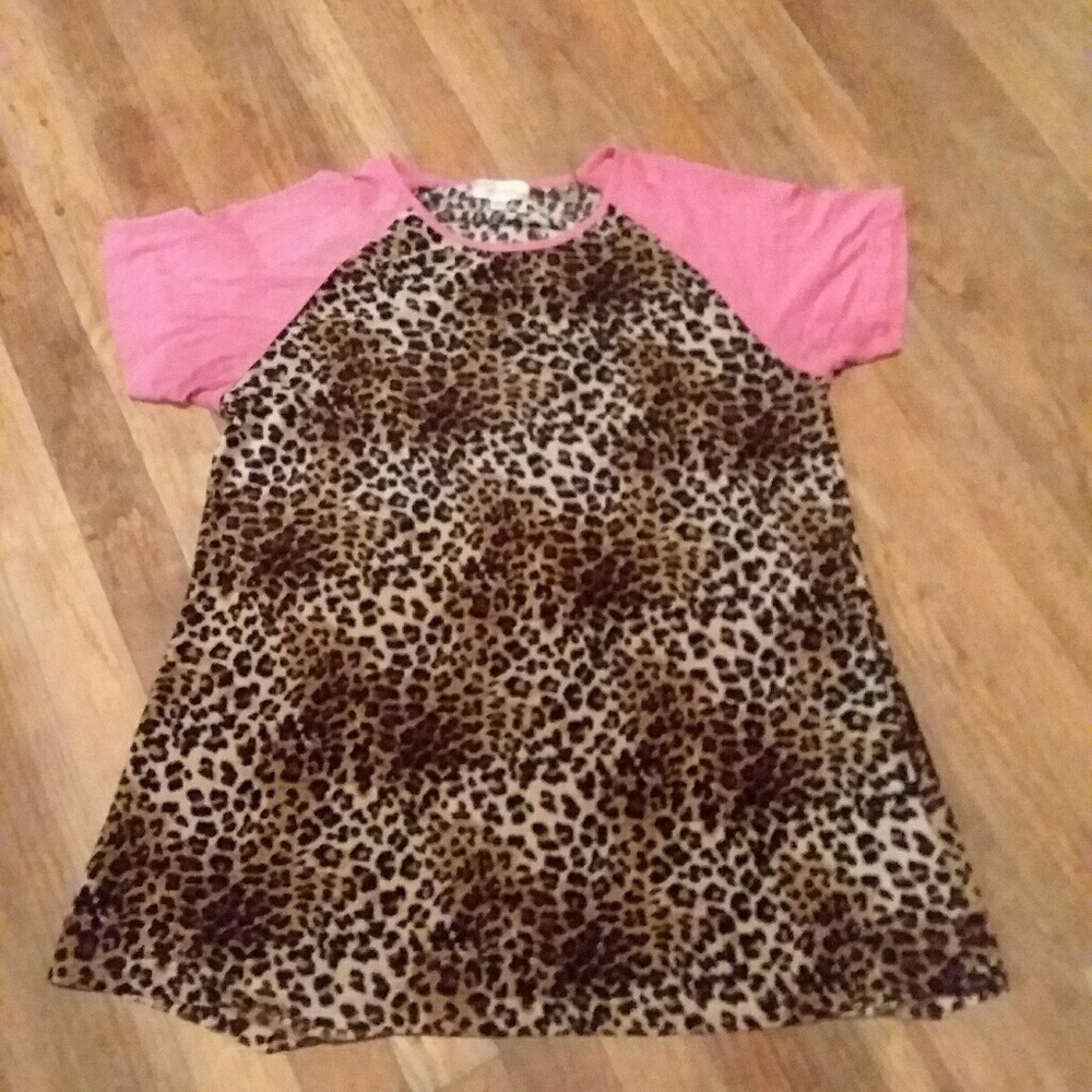 🎀Ladies size small top🎀